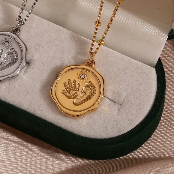 18K Gold Plated Baby Hand Foot Print Zircon Pendant Necklace Stainless Steel - Picture 4 of 8